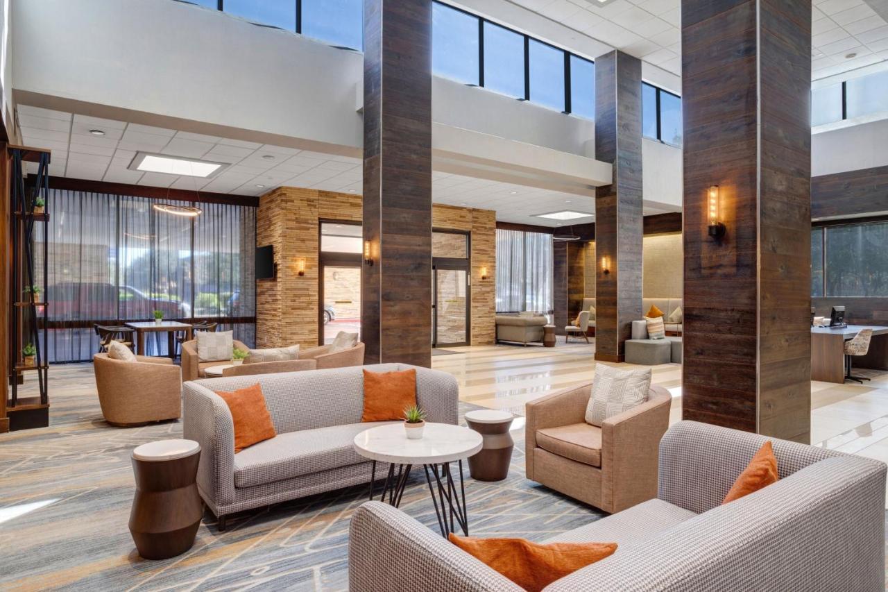 Houston Marriott North Hotel Exterior foto