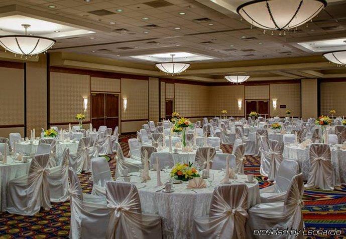 Houston Marriott North Hotel Restaurant foto