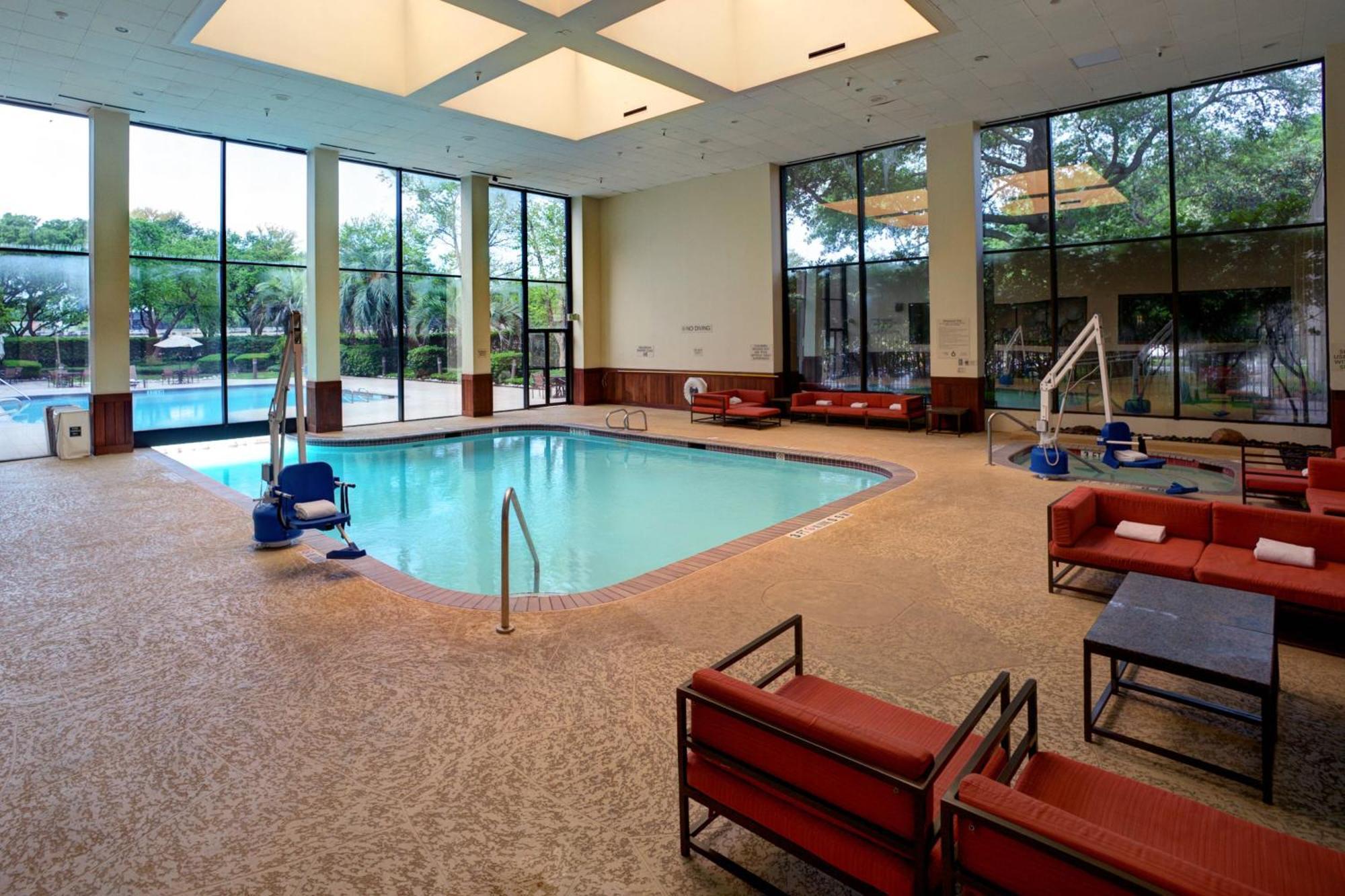 Houston Marriott North Hotel Exterior foto